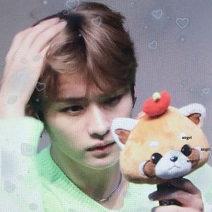 Meet your Posher, Ava